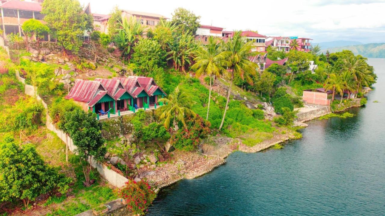 Mario Lakeside Apartments Tuk Tuk Exterior photo